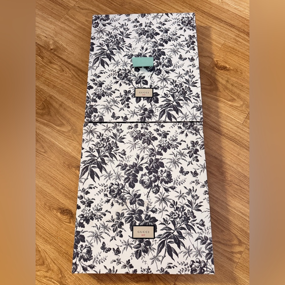 Gucci Black & White Floral Gift Box Set of 2